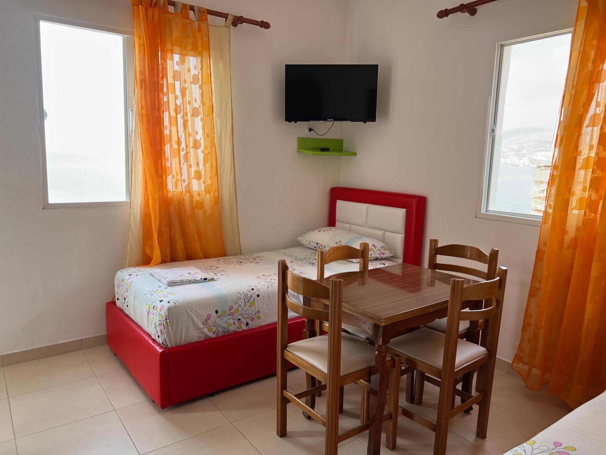 Prive Hill Saranda Villa Ngoại thất bức ảnh